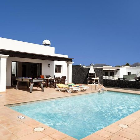 Villa Papagayo By Villa Plus Playa Blanca  Exterior photo